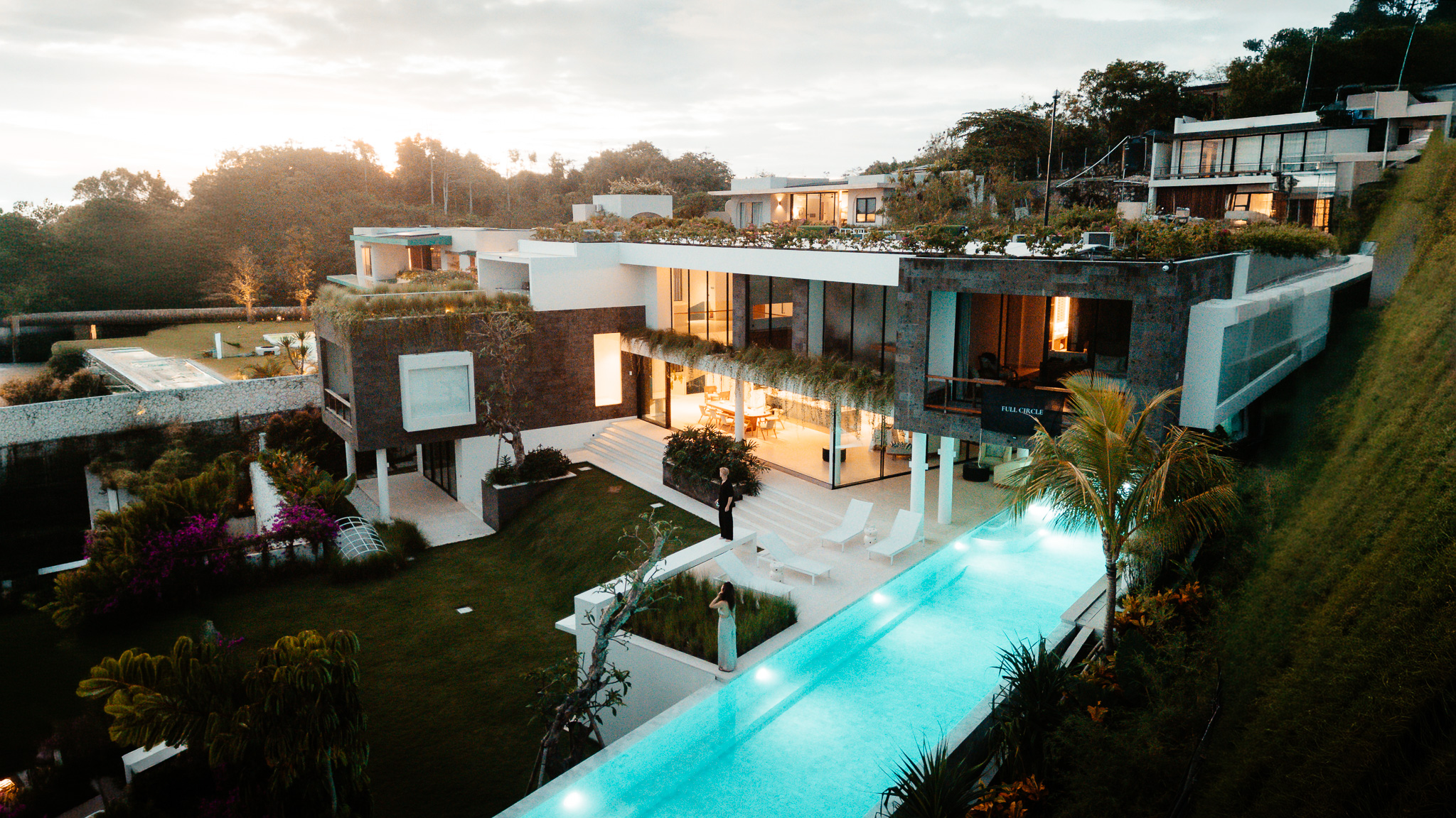 Full Circle House Bali — Private Villa in Uluwatu