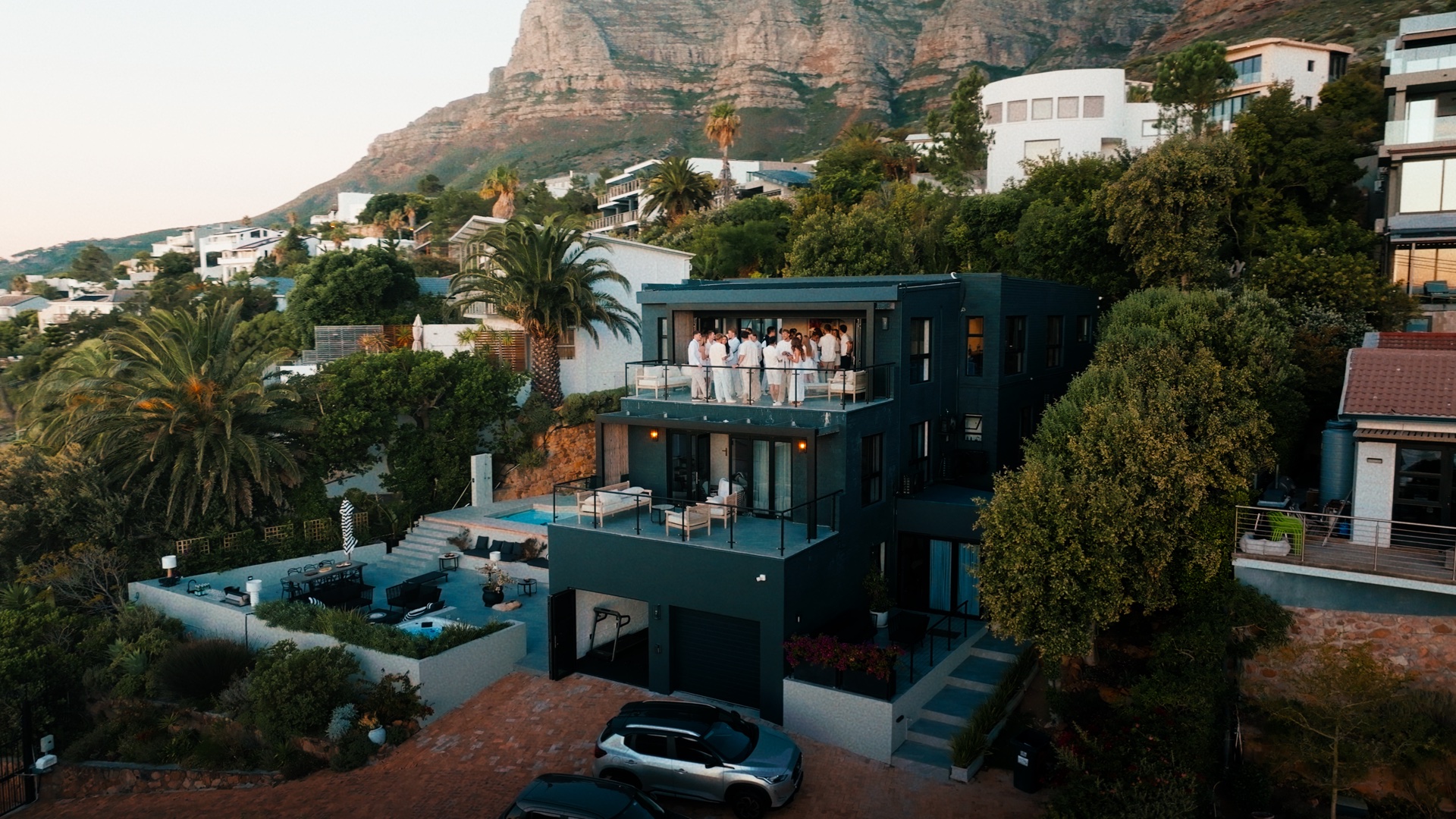 Full Circle Club - Lagerfeuer Abend, Cape Town